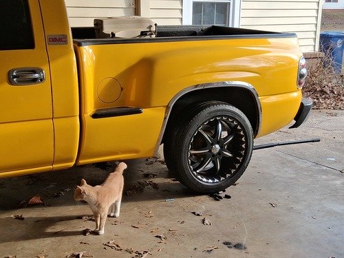 Trade 20x9s on 275/55/20 have adapters to fit a full size chevy or ford 6 lug