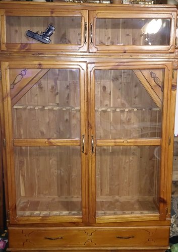 Gun cabinet 