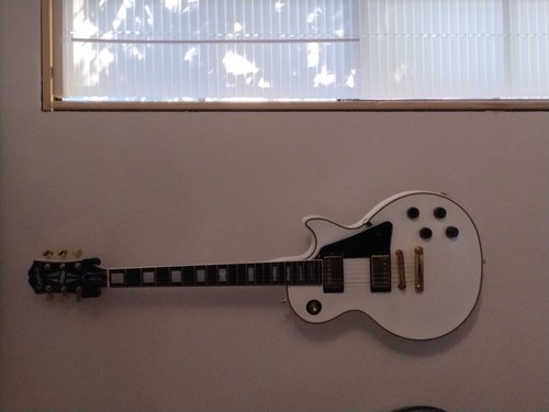 guitar e