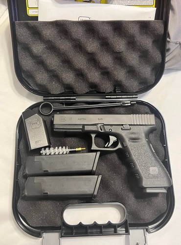 Glock 17