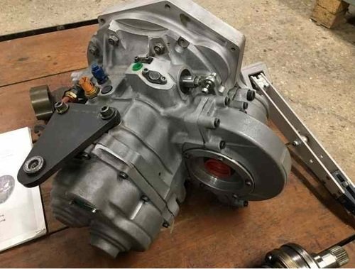  Sadev ST75-14 6-speed sequential gearbox