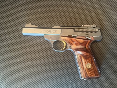 Browning buckmark 