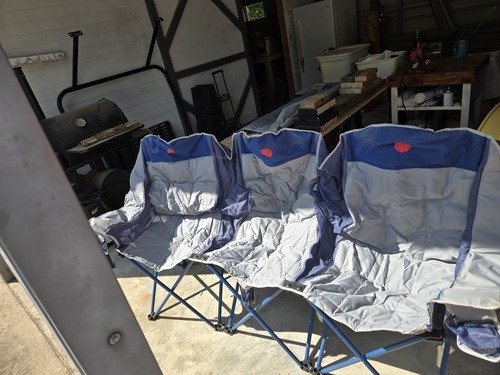Triple padded mesh camp.chair.  