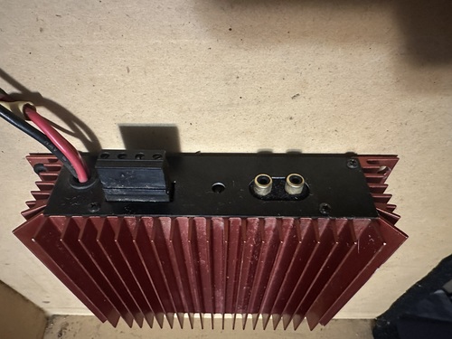 Linear Power 652iq car audio amplifier 