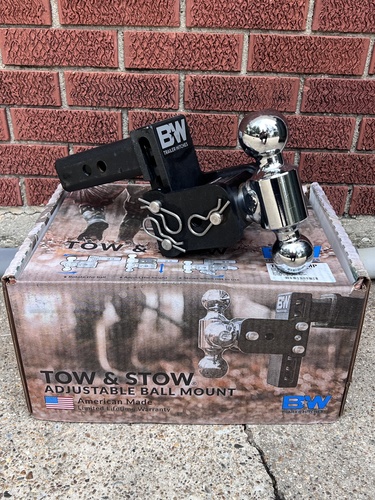 B&W Tow & Stow Adjustable Ball Mount