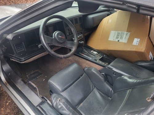 1986 corvette pacecar replica 