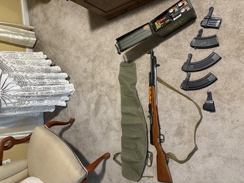 Norinco SKS w/ 390 rounds of 7.62 x39