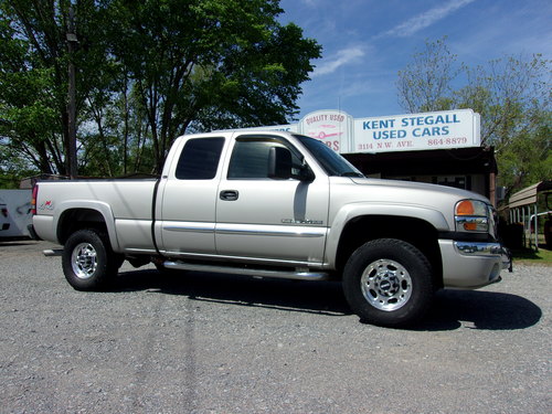 2006 GMC SIERRA 