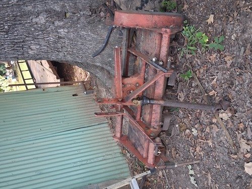 Pull behind tractor tillar