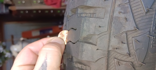 2 -Nexen Roadian At Pro RA8 275/60/R20