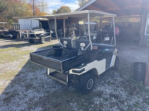 Golf cart