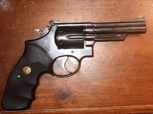Smith & Wesson 357