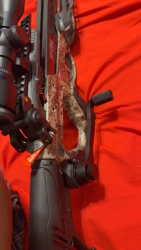 Looking to sell new Barnett cross bow 