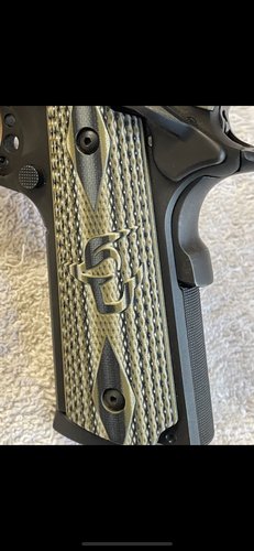 Gun