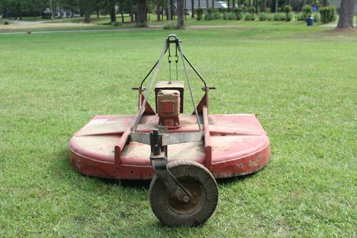 5 FT Bush Hog SQ 600