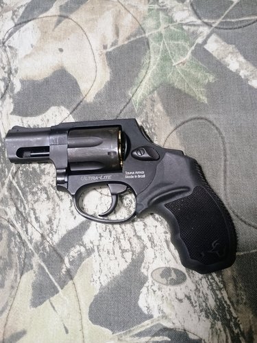 Taurus ultralite Hammerless 38 special revolver model 856UL