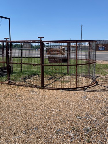 Hog Trap