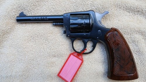 H&R Model 922 22lr