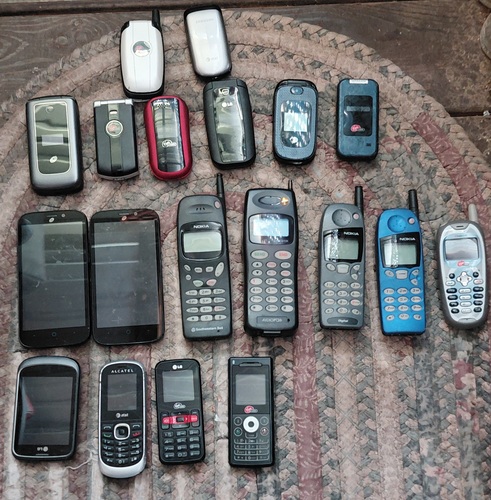 Old cellphones 