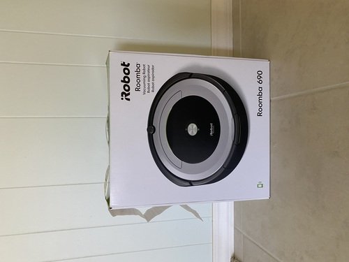 Roomba 690 NEW IN BOX