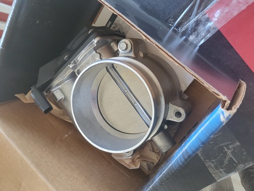 Oem new throttle body mustang gt