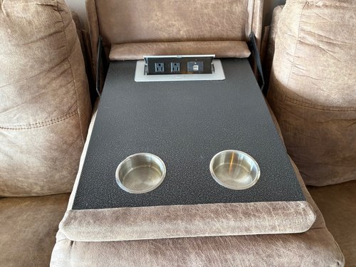 SOFA WITH RECCLINERS