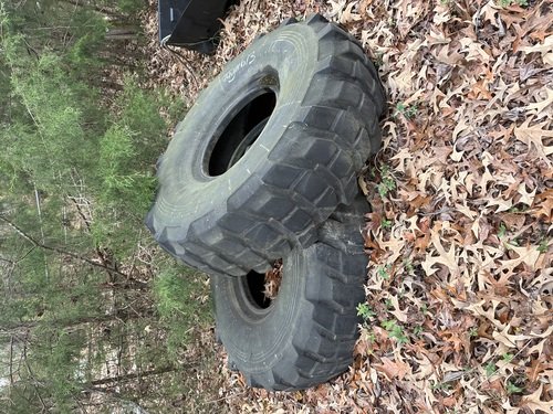 Heavy equipment tires