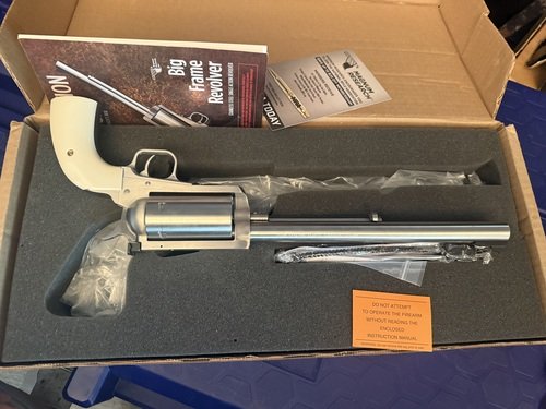 Magnum research 450 marlin