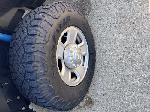 Goodyear Duratrac RT 285/75/18