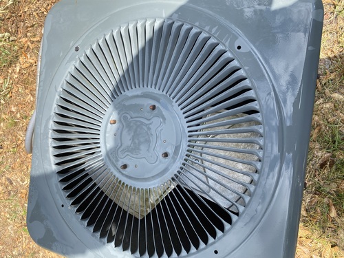 Goodman AC unit 2.5 ton