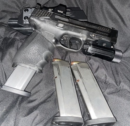 Smith & Wesson M&P 2.0 10MM