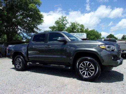 TOYOTA TACOMA 