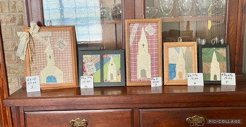 Vintage Quilt Church Picture & Bows