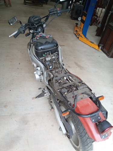 2004 Yamaha FZ6 Parts Bike