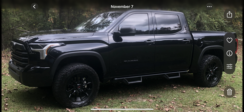 2023 Toyota Tundra Crewmax SR5 4D 4x4 Pickup 