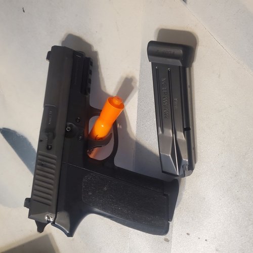 For Sale Sig 9mm pistol 