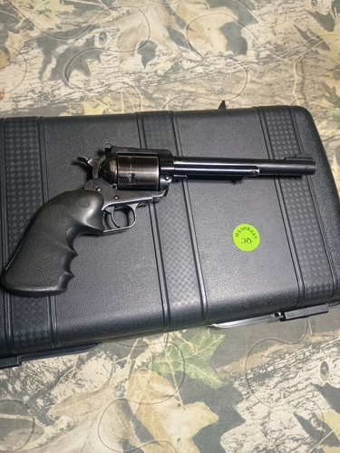 Ruger New  model Super Blackhawk 44 Magnum 