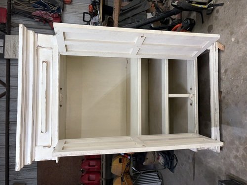 For sale Hutch