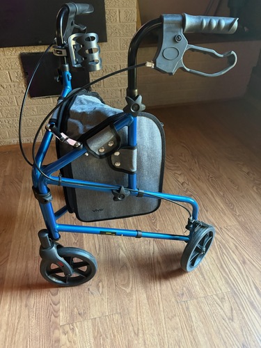 New 3 wheel walker