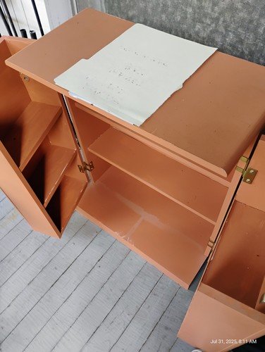 CD/DVD Locking cabinet - TEXT MESSAGES ONLY. Thank You