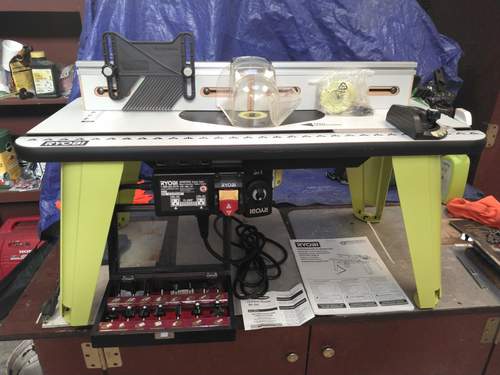 Ryobi Router Table with Router (AS NEW) & 15-pc bit set