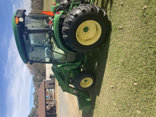 John Deere 4066R