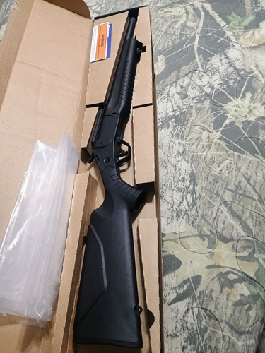 Brand New Unfired in box Rossi 300 Blackout single shot threaded barrel