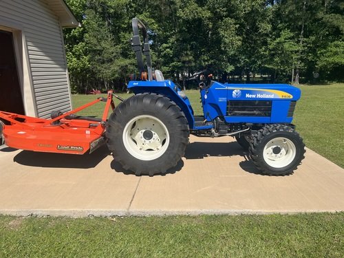 New Holland tractor 