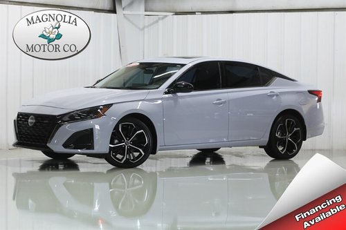 2025 Nissan Altima 2.5 SR