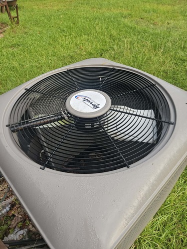 Revolv 3-ton central air conditioner condenser 