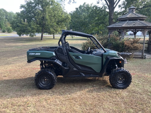 Can am 700 commander