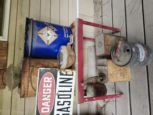 Gas and oil 