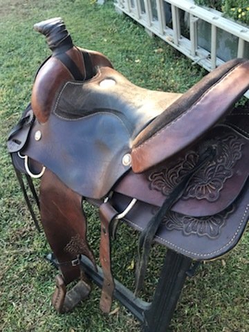 ROPING SADDLE - 16 INCH