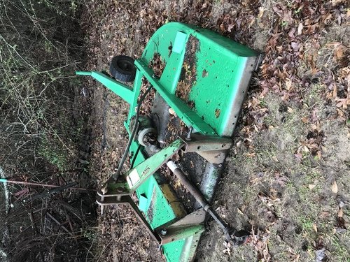John Deere 609 bush hog